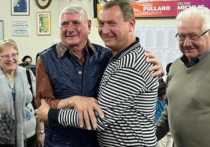 22443-narimarcelo-festejo