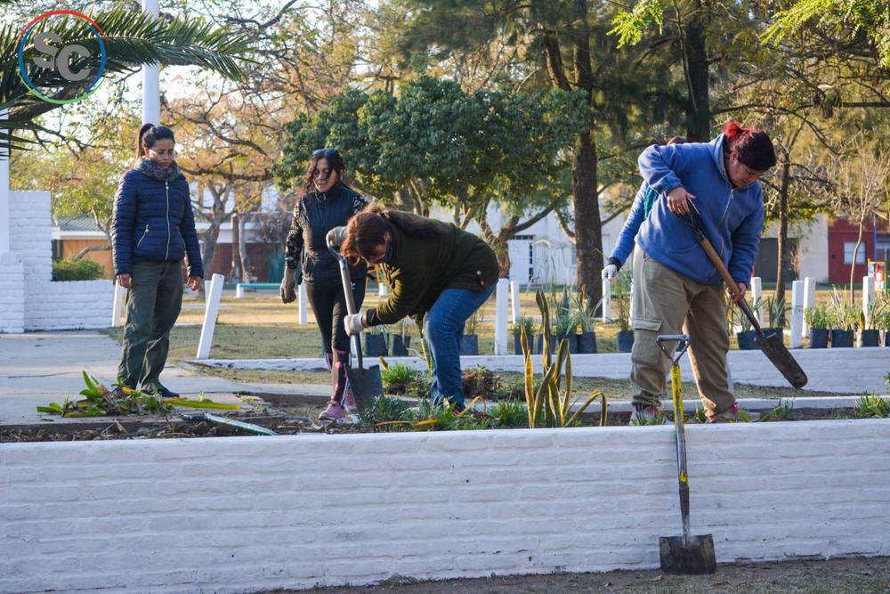 453097949_499207015843642_4658797335941940523_n