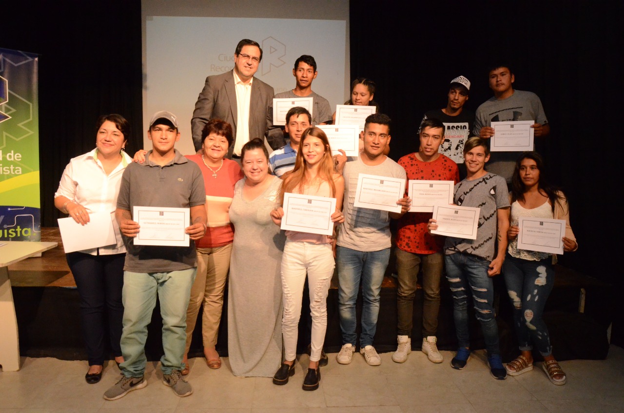 AREA DE POLITICAS JUVENILES (4)