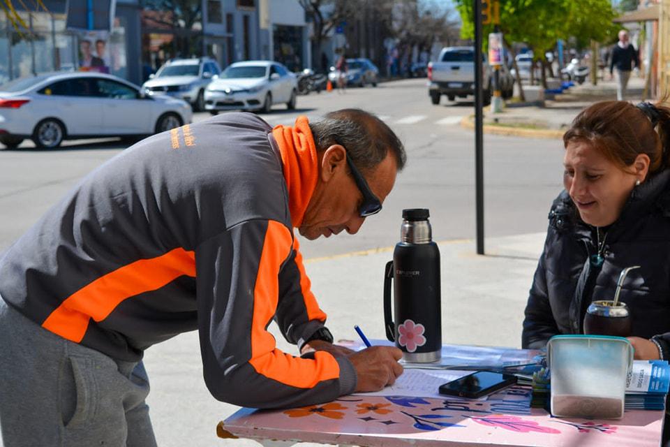 375463524_207303262346733_407559052683349742_n