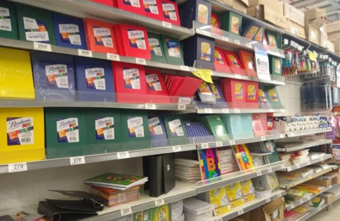 El Gobierno oficializó la canasta escolar a Precios Cuidados