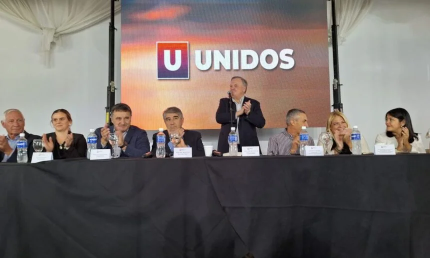 unidos-dpto-san-cristobal-860x516