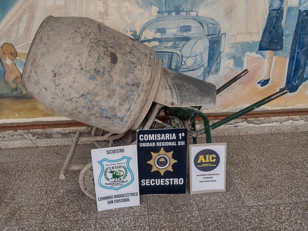 c915cd73-b656-4e47-b1b5-13c6994d3e9c