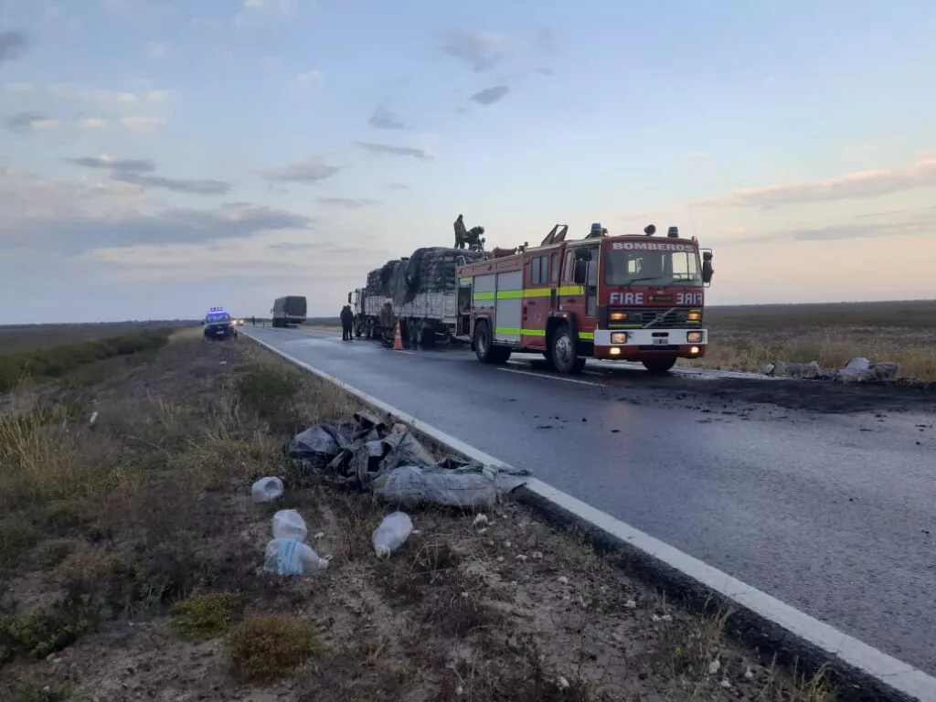 2022-06-17-Incendio-camion-El-Nochero-1024x768