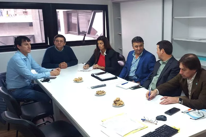 19692-diputados-mesaenlace