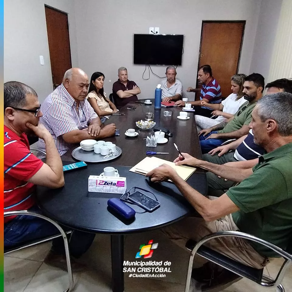 apertura de sobres compra camión para riego