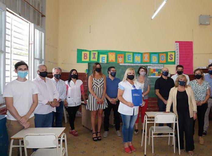 15507-giovanini-escuela