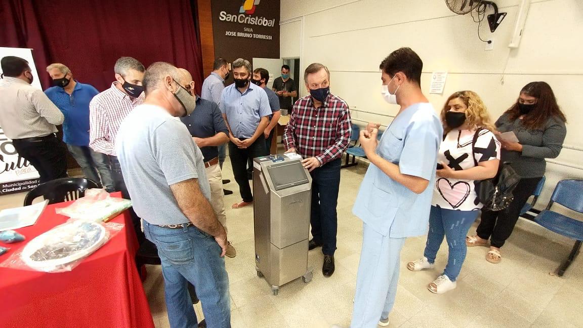 Sc-lunes-entrega-respirador