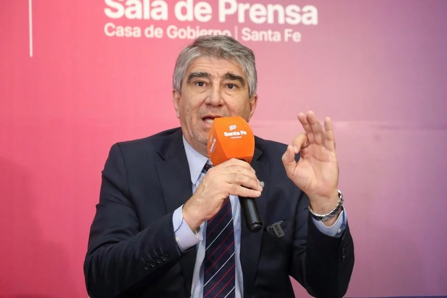 lLQarfrUQ_870x580__1