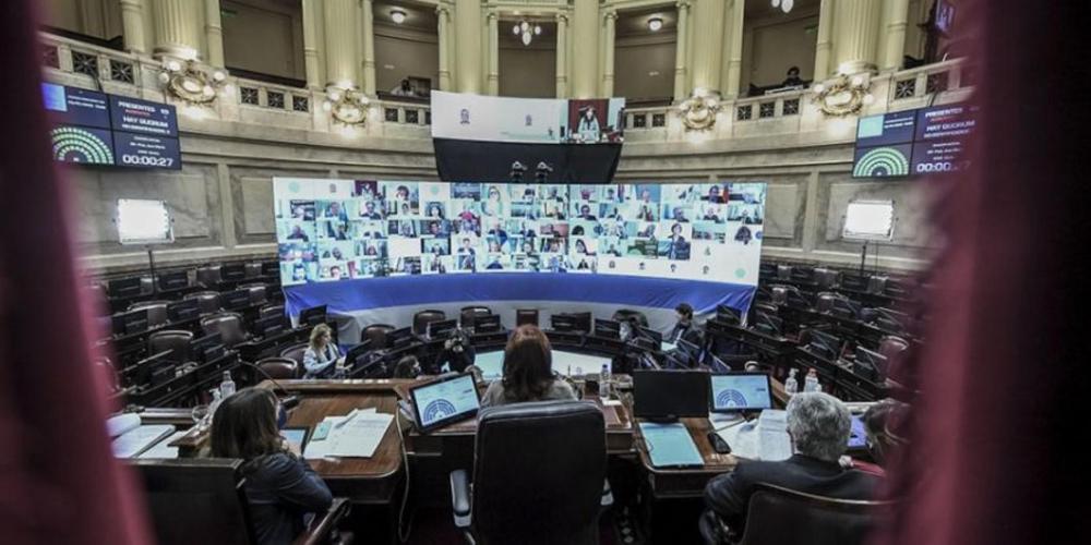 El Senado aprobó la donación de plasma, receta electrónica y una iniciativa contra la fibrosis quística