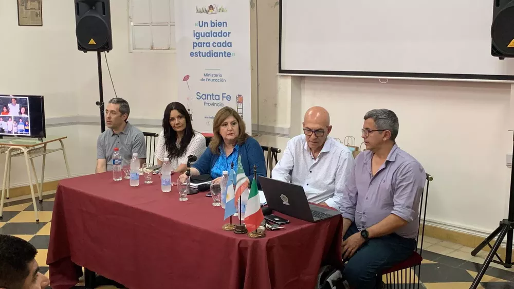 eb05d606-9400-4f5f-9723-7124d12eaede