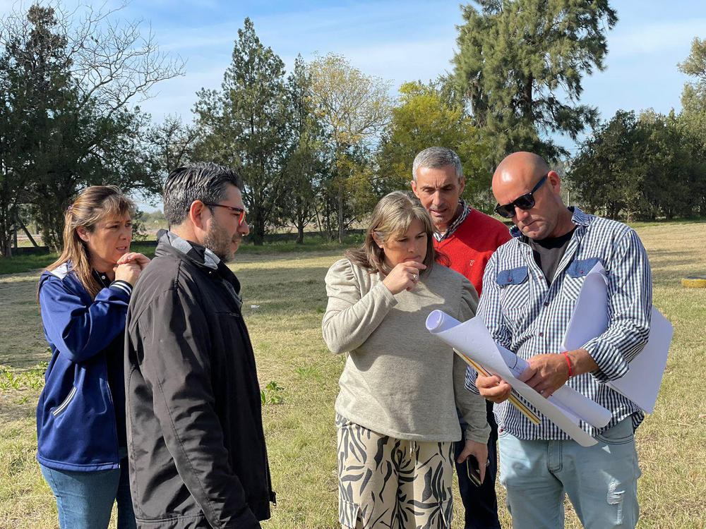 fb4d99b8-9e36-4dcd-aec1-d2beb8d85f8e