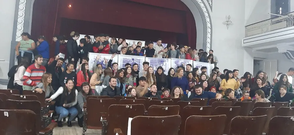 d2640708-ad46-4dd8-b94f-932465fa1726